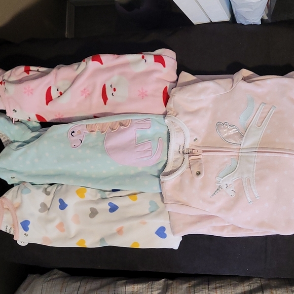 3T 4 Pairs of Footed Pajamas - Picture 1 of 3